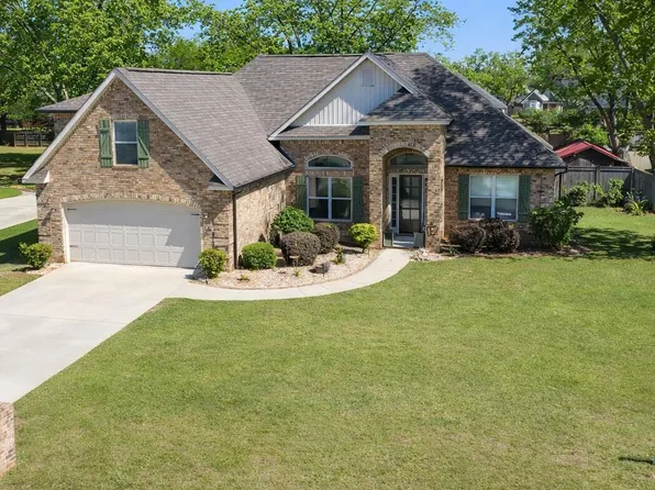 106 Rawlins Point, Perry, GA 31069