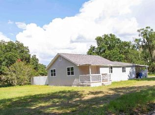 1609 E Trapnell Rd, Plant City, FL 33566