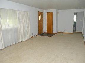 2nd image of 300 Beckwith Ave