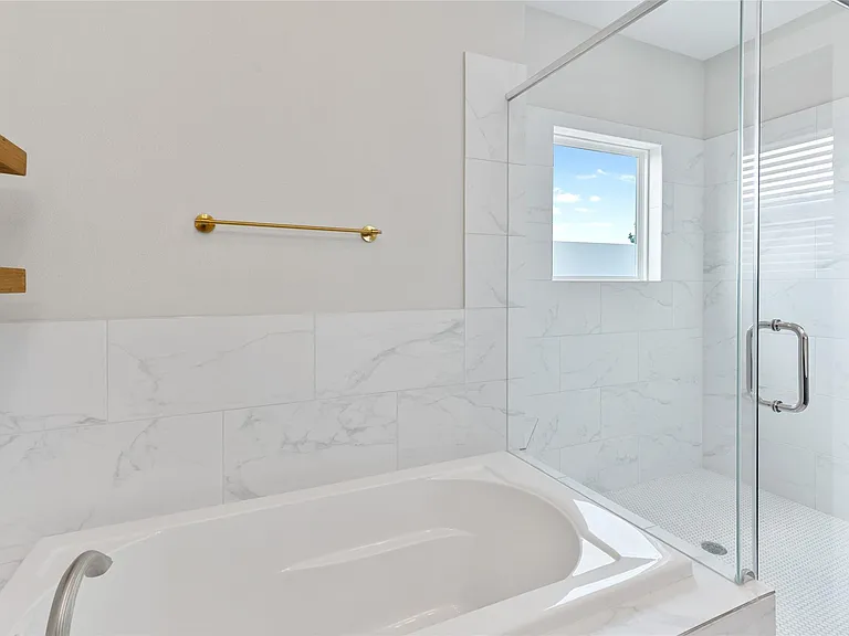 8320 Vista Bella Ln — Photo 26