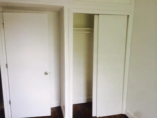 Rented by Elite NY Holdings | media 19
