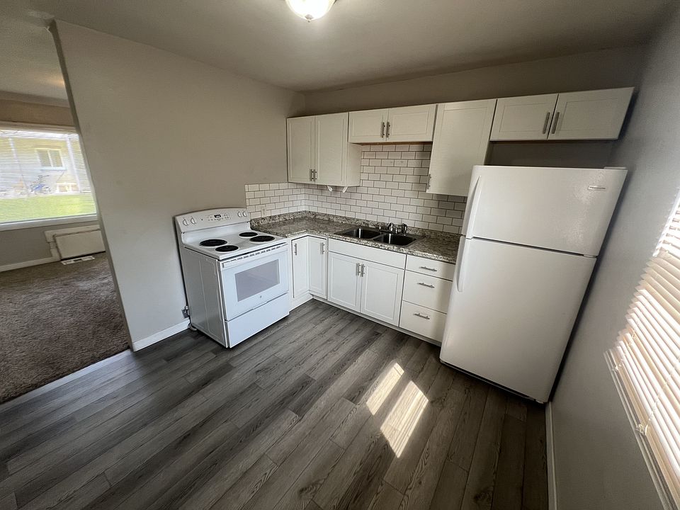 1st image of 1103 7th St #10858827