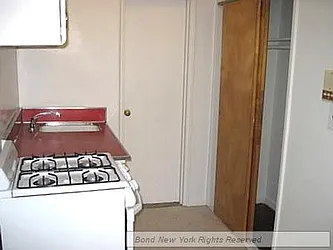 Rented by Bond New York