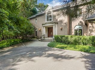 4366 Karen Ln, Bloomfield Hills, MI 48302