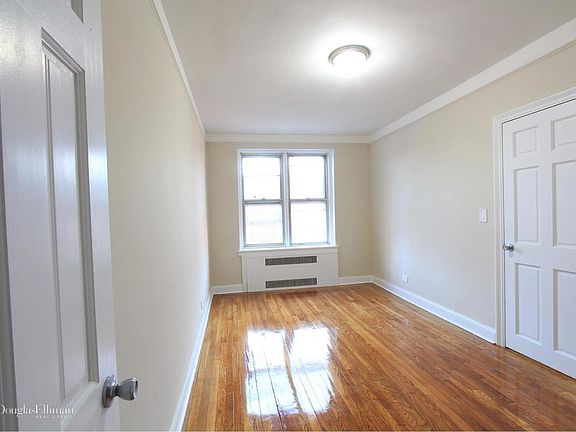 4th image of 11132 76th Ave #2C
