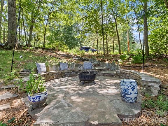 5th image of 1355 Moonshine Mountain Rd #32