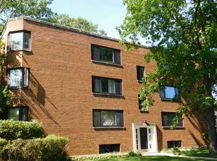 2303 Central St #1, Evanston, IL 60201