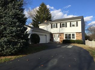 53 Redstart Rd, Naperville, IL 60565