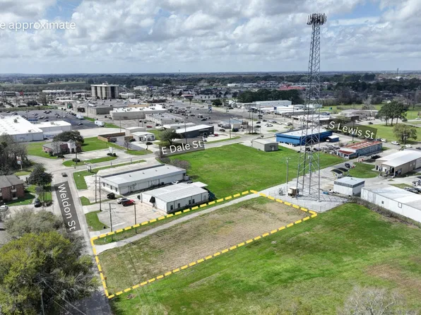 Weldon St, New Iberia, LA 70560