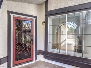 6616 Rhinelander Dr, Las Vegas, NV 89108