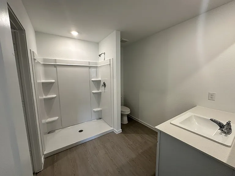 3902 Selawik St — Photo 13