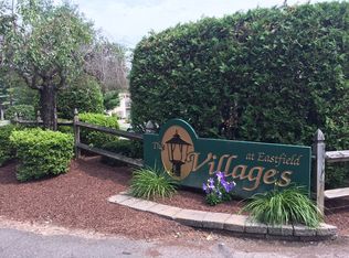 17 Castlegate Dr #17, Springfield, MA 01129