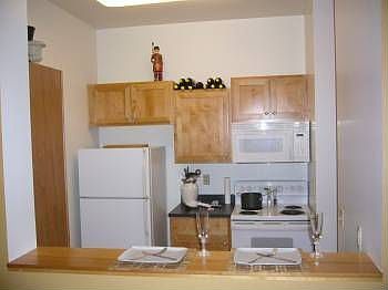 4th image of 701 Columbia St APT 106