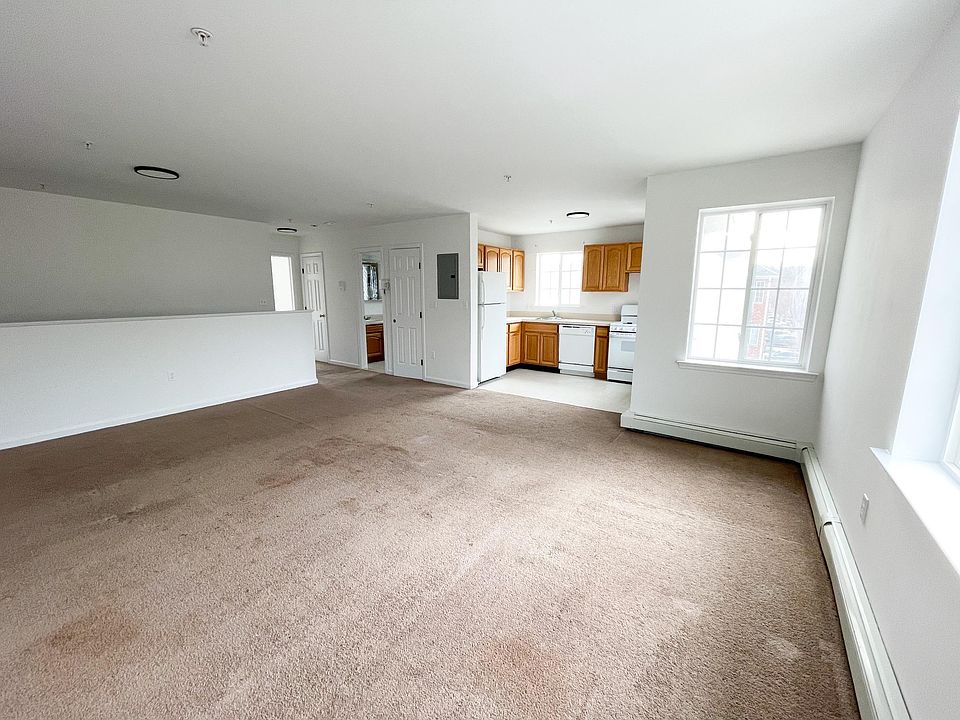 1st image of 11 McFadden Cir #2A