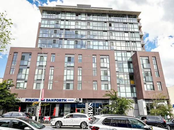 2055 Danforth Ave #404, Toronto, ON M4C 1J8