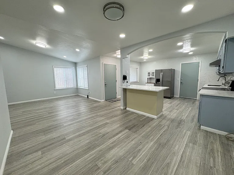 2130 Nottoway Ave — Photo 11