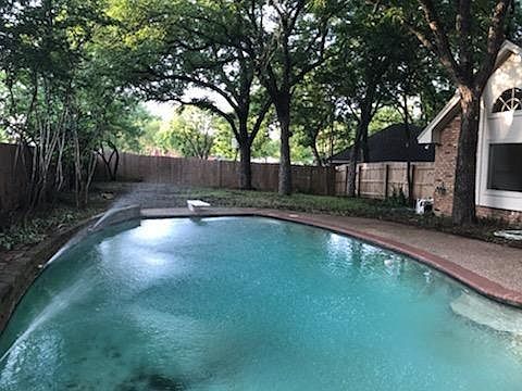 2nd image of 1449 Covington Dr