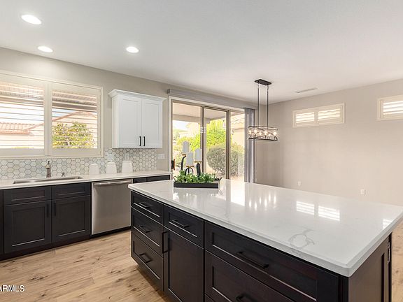 4th image of 16034 W SYCAMORE Court