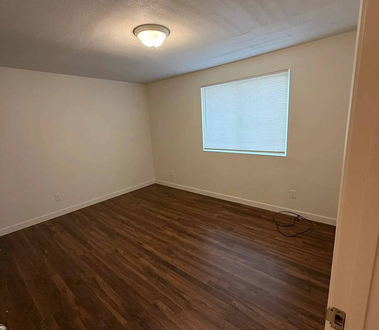 2 bed, 928 sqft, $1,200 — Photo 3