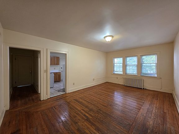 4th image of 1499 Ella T Grasso Blvd APT C5