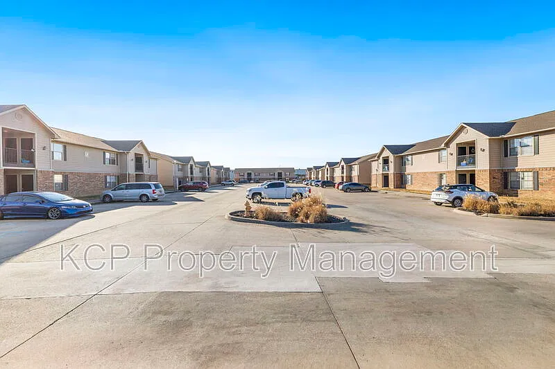 Huntington Chase Apartments