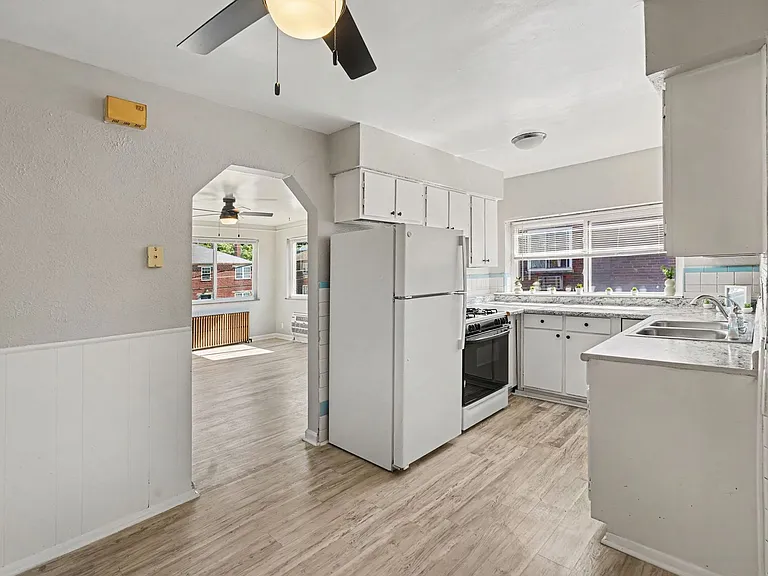 629 Maple Dr — Photo 6