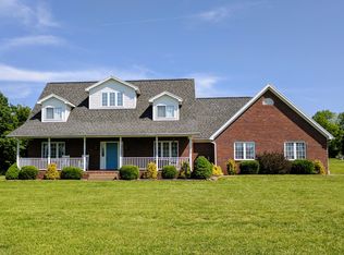 8910 Ridgeview Ln, Mount Vernon, IN 47620