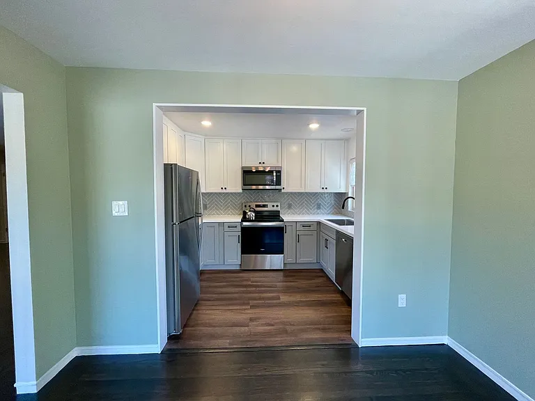 FourOFive Bellevue — Photo 11