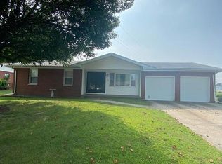 455 Florida Dr, East Alton, IL