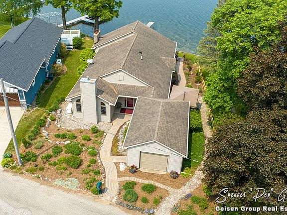 2nd image of 2344 Catalpa Dr