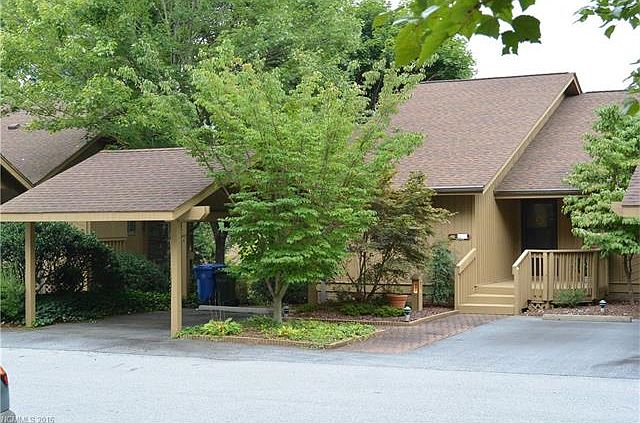 1st image of 402 Spanish Oak Ln