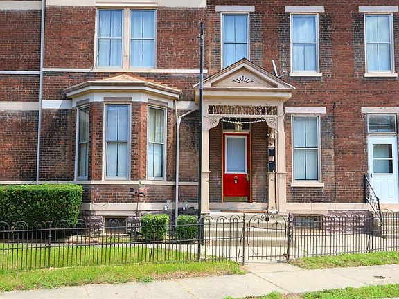 2nd image of 1245 Bates Ave