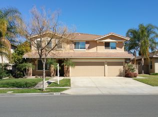 1469 Maplebrook Ln, Corona, CA 92881