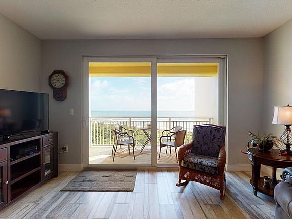 4th image of 80 Surfview Dr APT 705