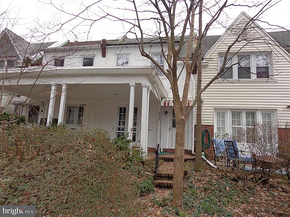 2nd image of 6352 W Columbia Ave