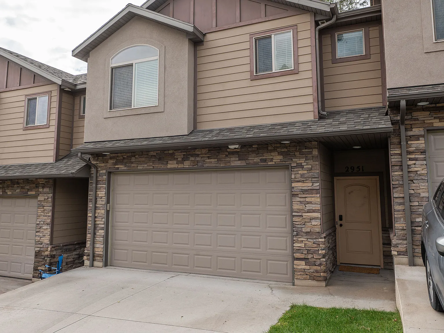 3 bed, 2.5 bath, 1445 sqft, $2,100 — Photo 4