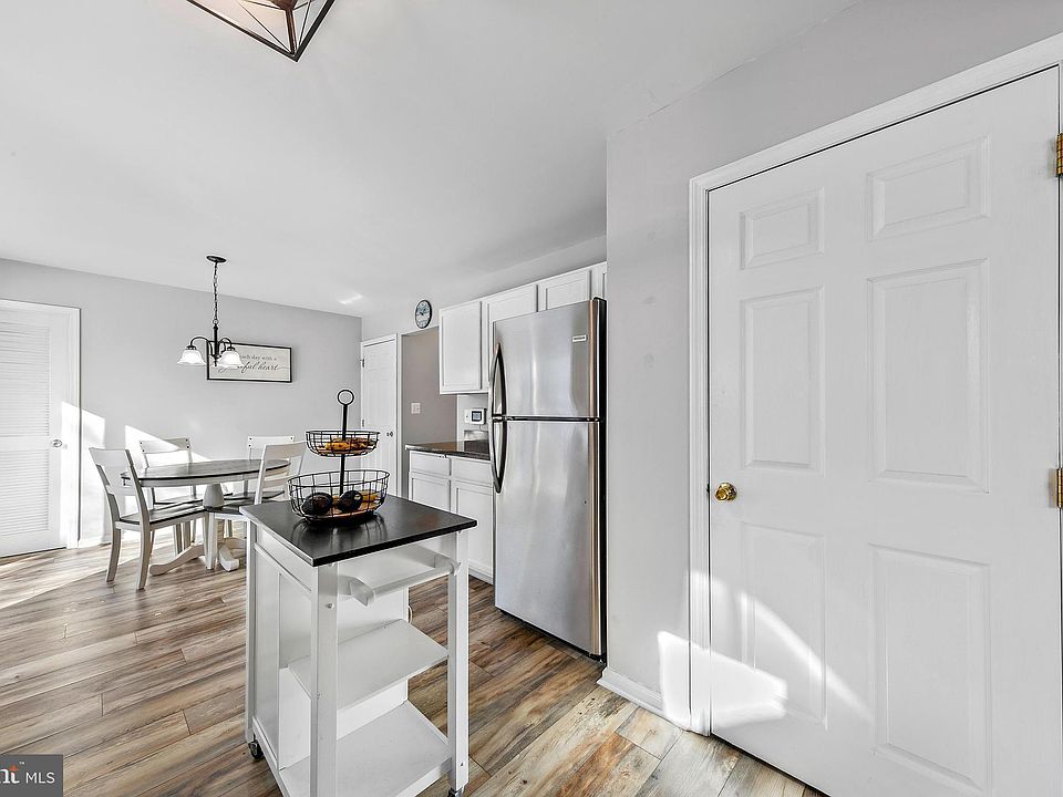 328 Harbourtown Blvd, Little Egg Harbor, NJ 08087 Zillow