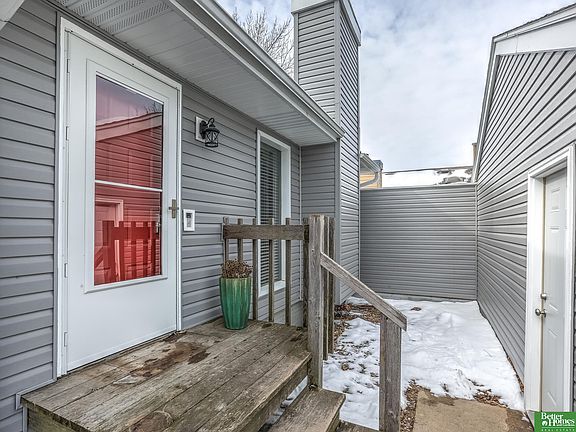 3rd image of 15439 T St