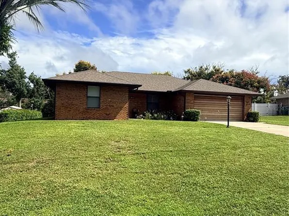 1897 Fortune Ct, Deltona, FL 32725