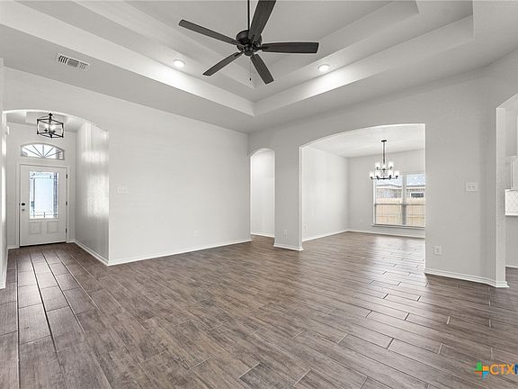 4th image of 8413 Kasen Ave