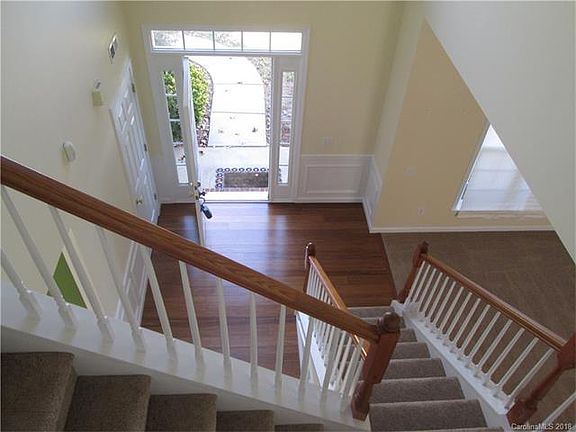 3rd image of 8618 Society St