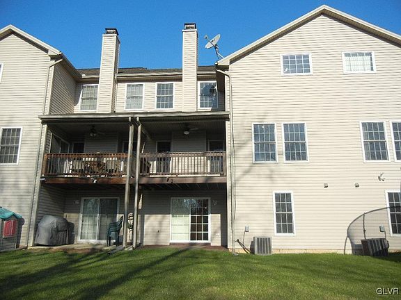 3rd image of 222 S Kathryn St