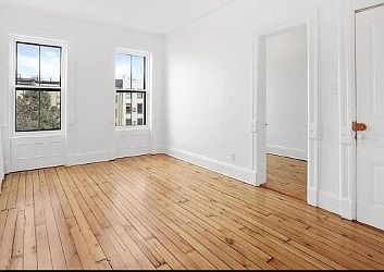 2nd image of 195 Sterling Pl APT 4