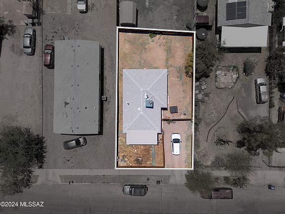 2nd image of 239 N Westmoreland Ave