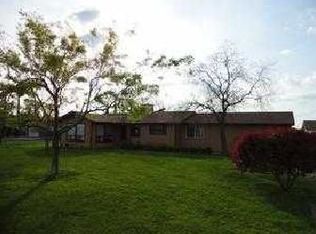 11717 Orange Belt Dr #D, Porterville, CA 93257