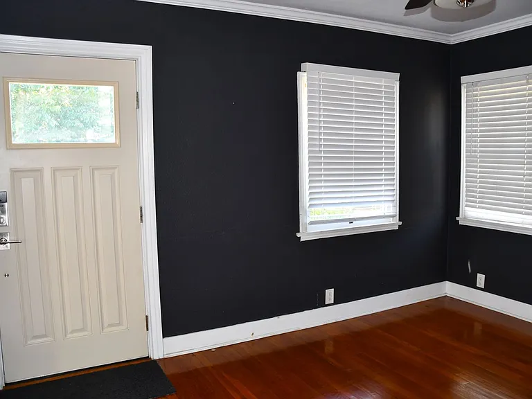 629 W Culver Ave — Photo 7