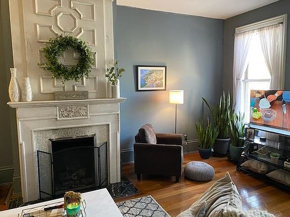 4th image of 4105 Franklin Ave