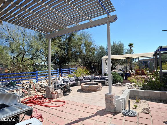 2nd image of 5230 N La Canada Dr