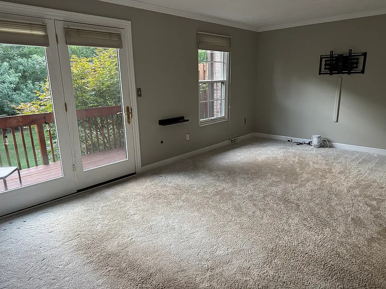 747 Windvue Dr — Photo 5