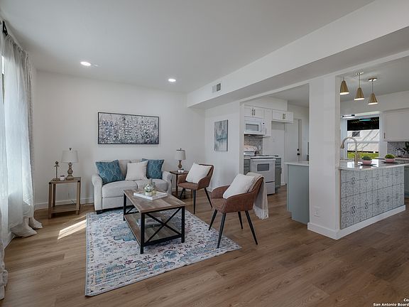 3rd image of 10306 LORENE LN